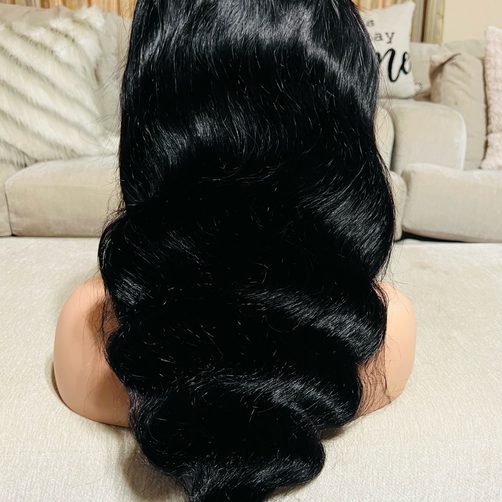 Wig - Picture 7 of 10